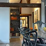 Apartment пространства за гости синият час - The Glass Moon *