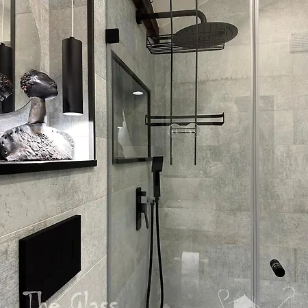 Apartament пространства за гости синият час - The Glass Moon *