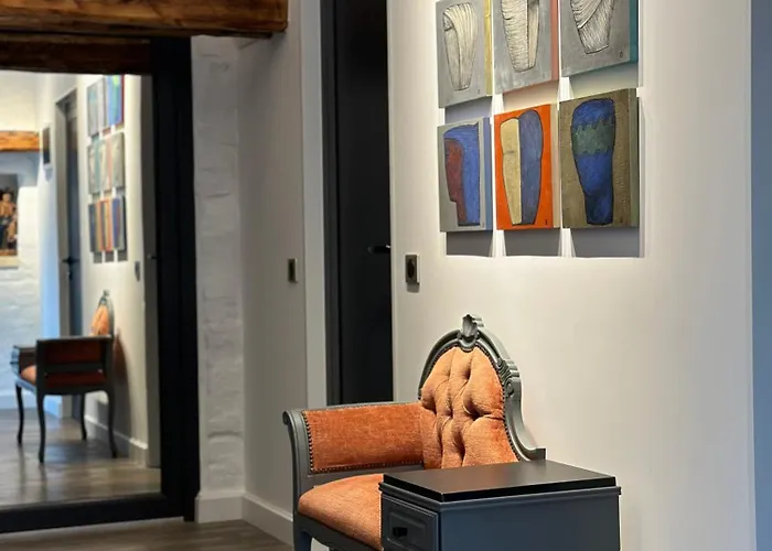 пространства за гости синият час - The Glass Moon Daire