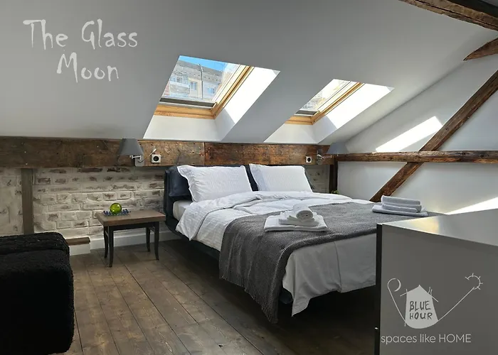 Daire пространства за гости синият час - The Glass Moon *