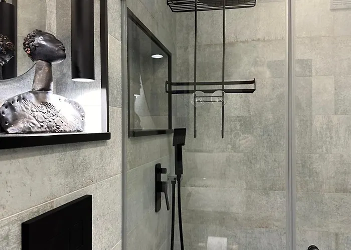 Daire пространства за гости синият час - The Glass Moon *